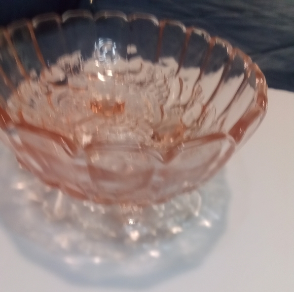 Vintage pink center piece bowl - Picture 4 of 7